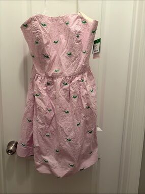 NWT Lilly Pulitzer Pink/White Strapless Seersucker Dress with Green Embroidery
